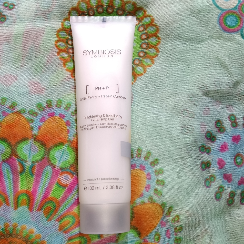 Enlightening & Exfoliating Cleansing Gell, Full Size